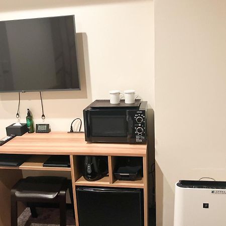 Hotel Livemax Budget Hiratsuka Ekimae Екстер'єр фото