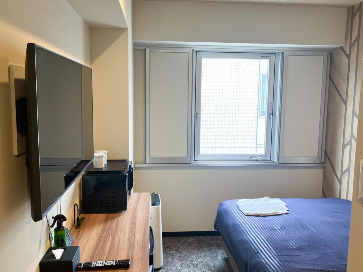 Hotel Livemax Budget Hiratsuka Ekimae Екстер'єр фото