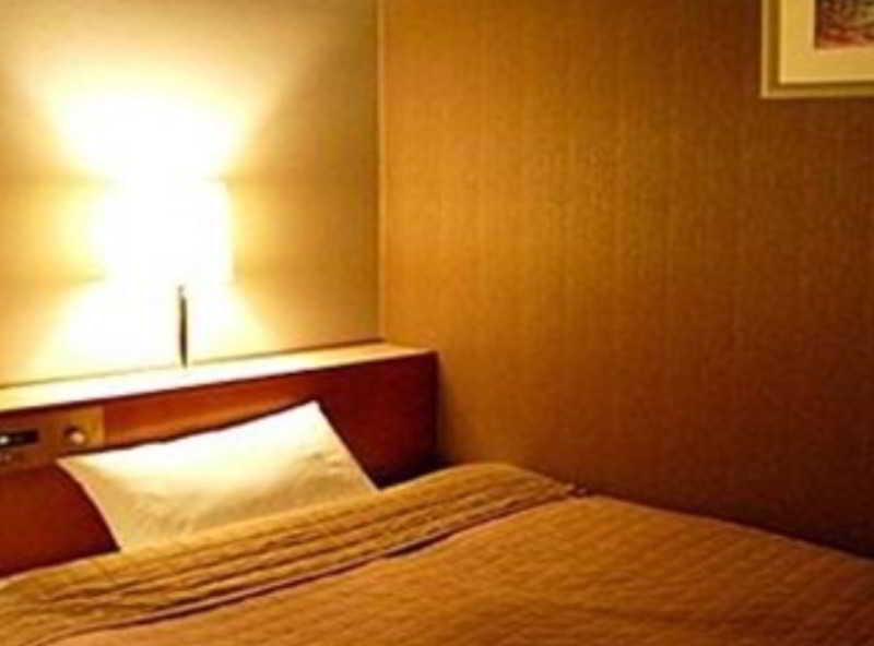 Hotel Livemax Budget Hiratsuka Ekimae Екстер'єр фото